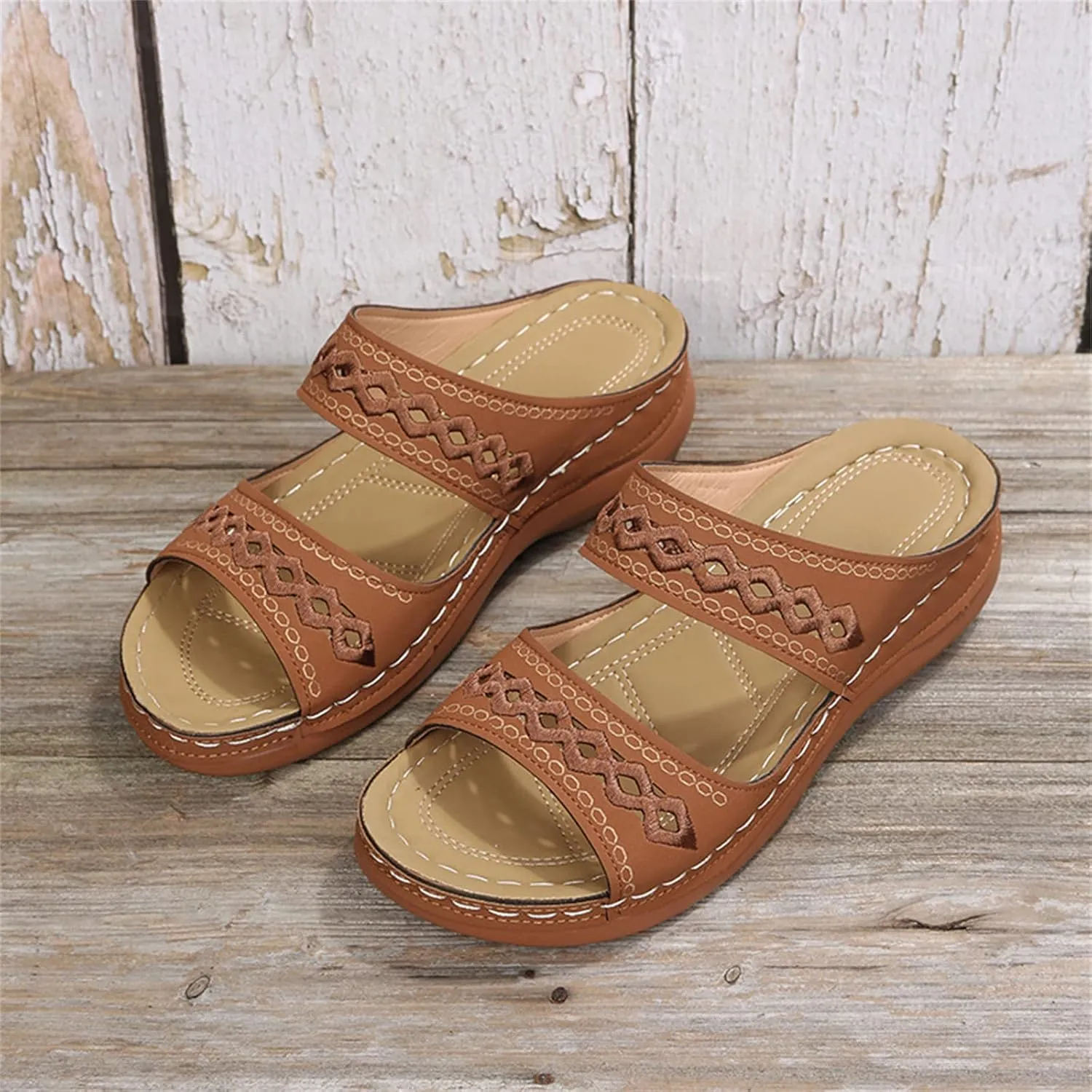 DOIX Women's Hollow Garden Clogs Sandals Casual Flats Embroidered Slippers Slip on Mules Loafer Shoes Summer Indoor Outdoor Anti-Slip Walking Shoes Memory Foam Padded,Brown,US10/EU41