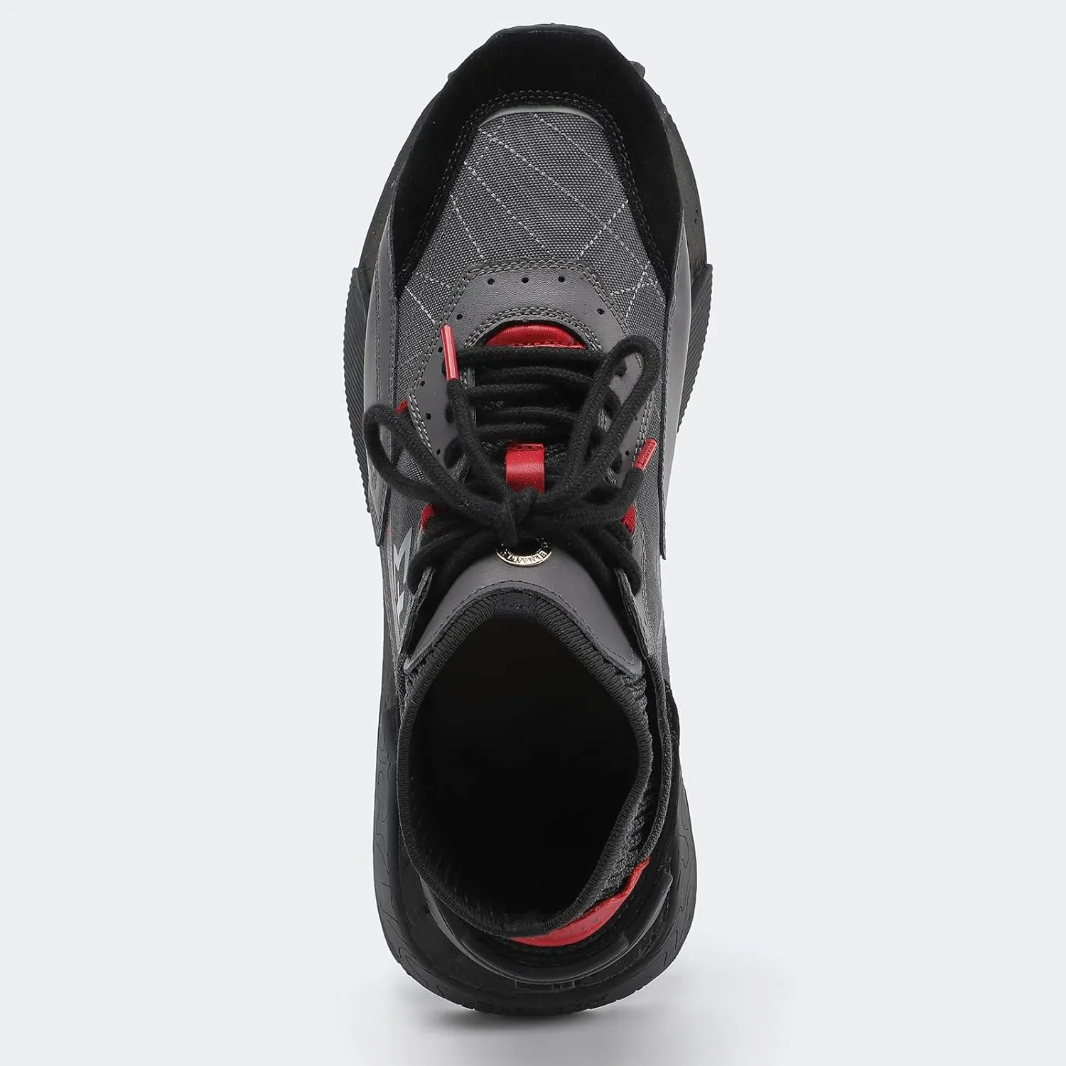 ELHANN.H The NSJ Sneakers Mix of Modernity and Graphic with a Dynamics Touch.