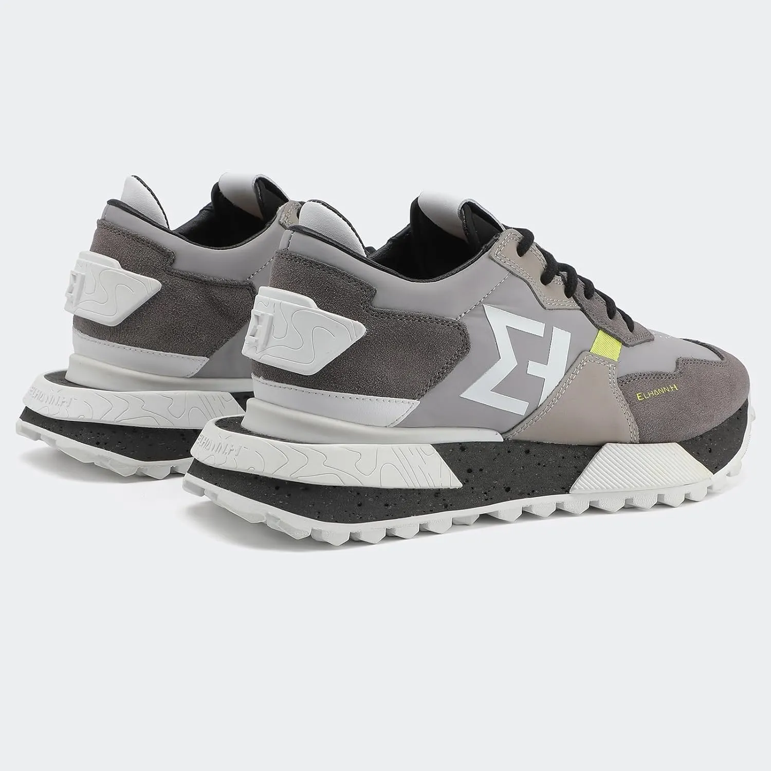 ELHANN.H The NSJ Sneakers Mix of Modernity and Graphic with a Dynamics Touch.