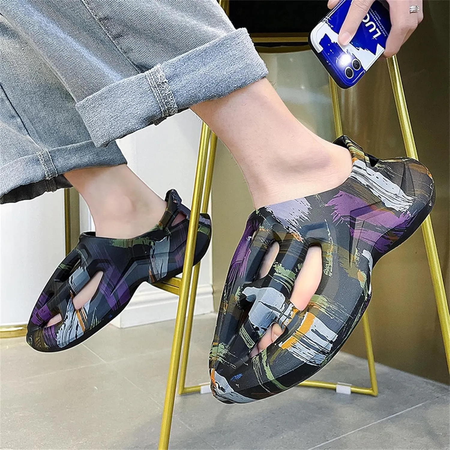 Foam Runners for Men Non-Slip Quick-Drying Outdoor Pillows Shoes Slip-On Soft Beach Sandals Walking Breathable Couple Sneakers Fashion Thick Slippers