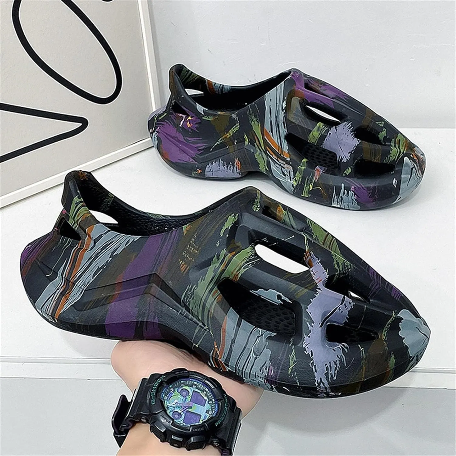 Foam Runners for Men Non-Slip Quick-Drying Outdoor Pillows Shoes Slip-On Soft Beach Sandals Walking Breathable Couple Sneakers Fashion Thick Slippers