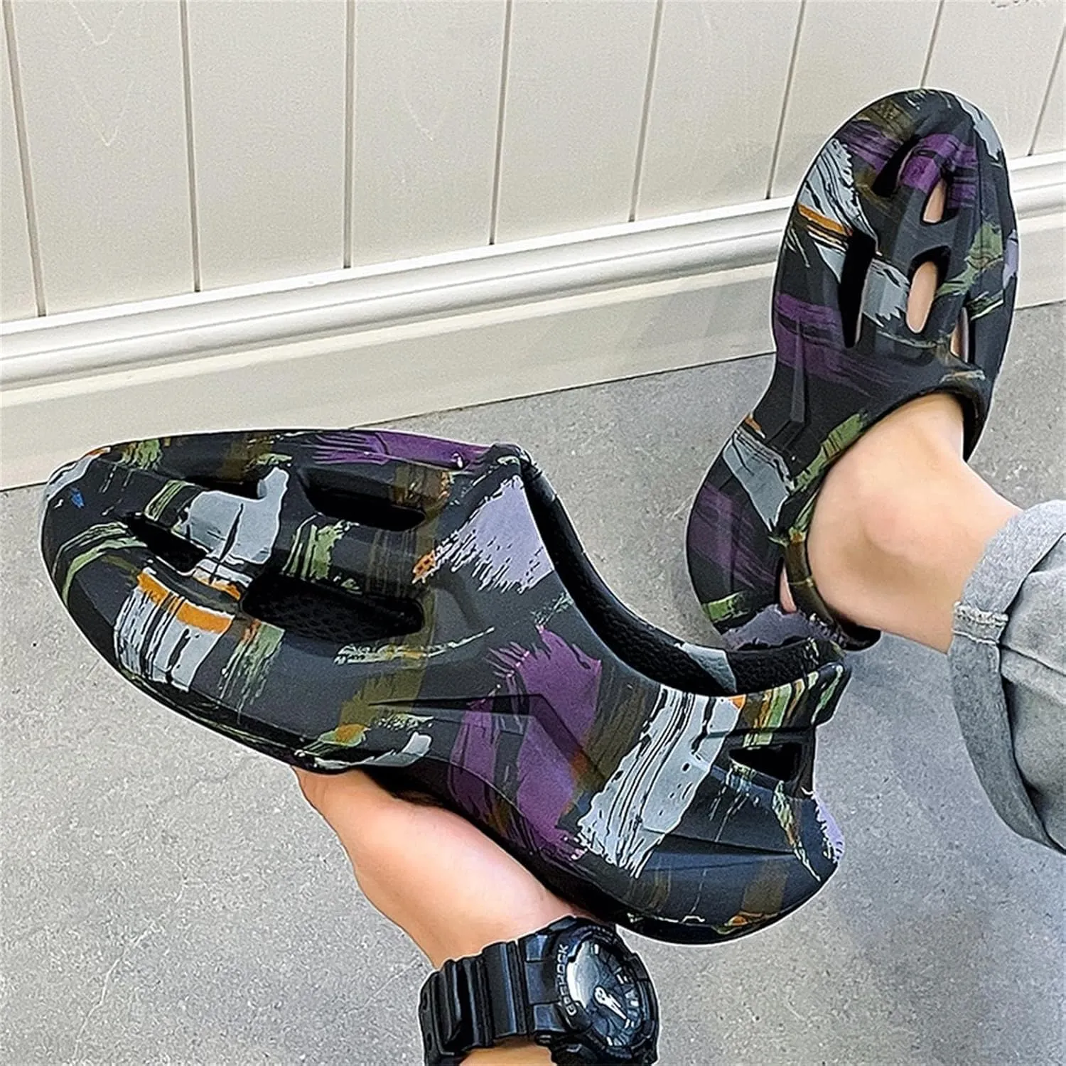 Foam Runners for Men Non-Slip Quick-Drying Outdoor Pillows Shoes Slip-On Soft Beach Sandals Walking Breathable Couple Sneakers Fashion Thick Slippers