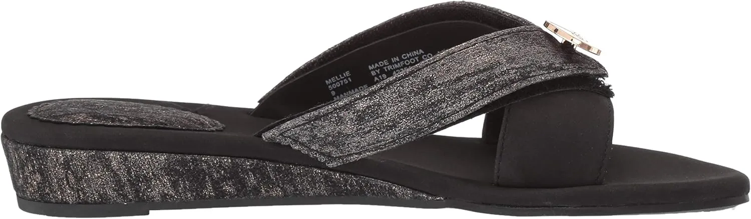LINDSAY PHILLIPS Women's Mellie-Black Flip-Flop