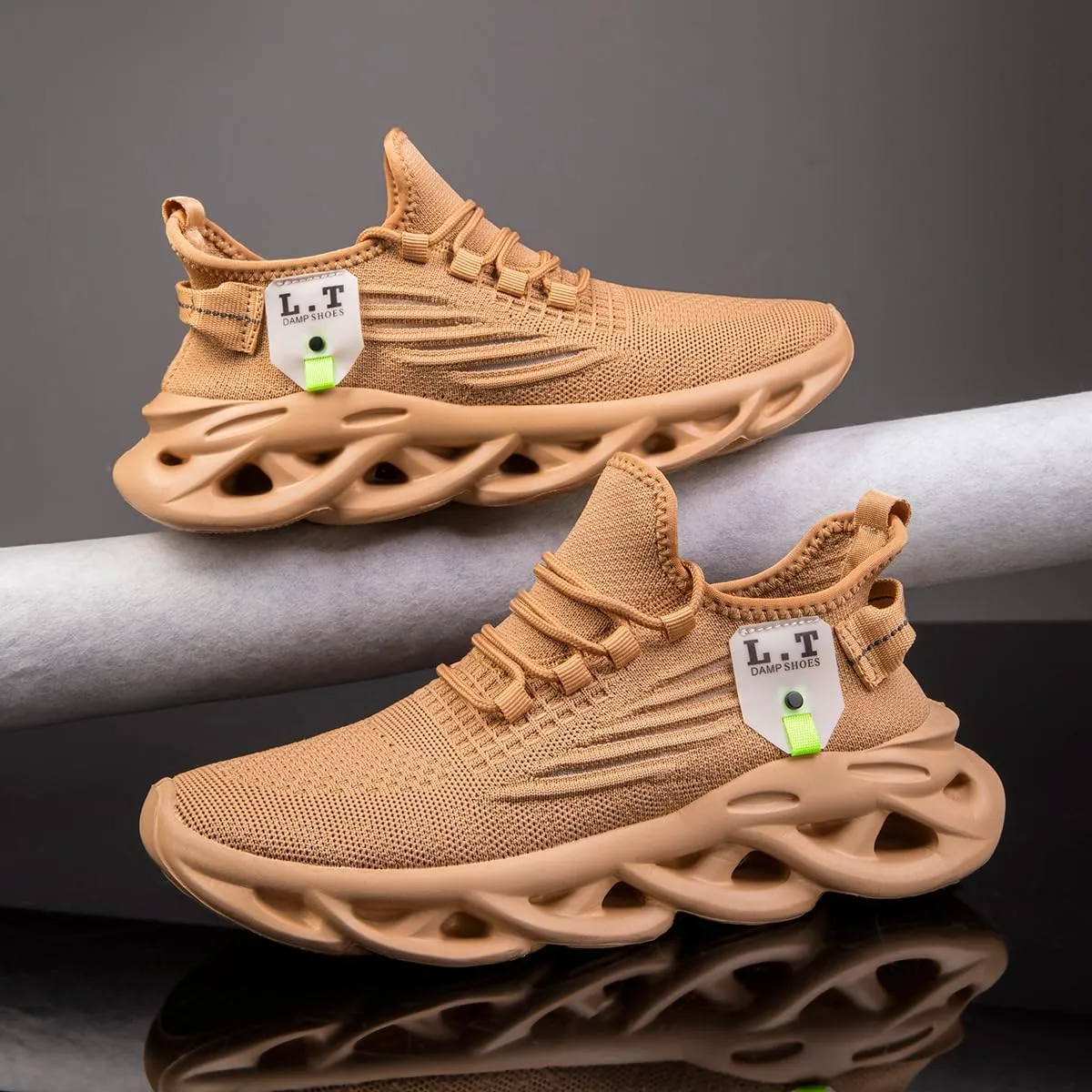 Men Running Shoes Slip On Walking Tennis Gym Sneakers Outdoor Trail Trainers Athletic Jogging Sneaker Road Fashion Workout Breathable Shoes