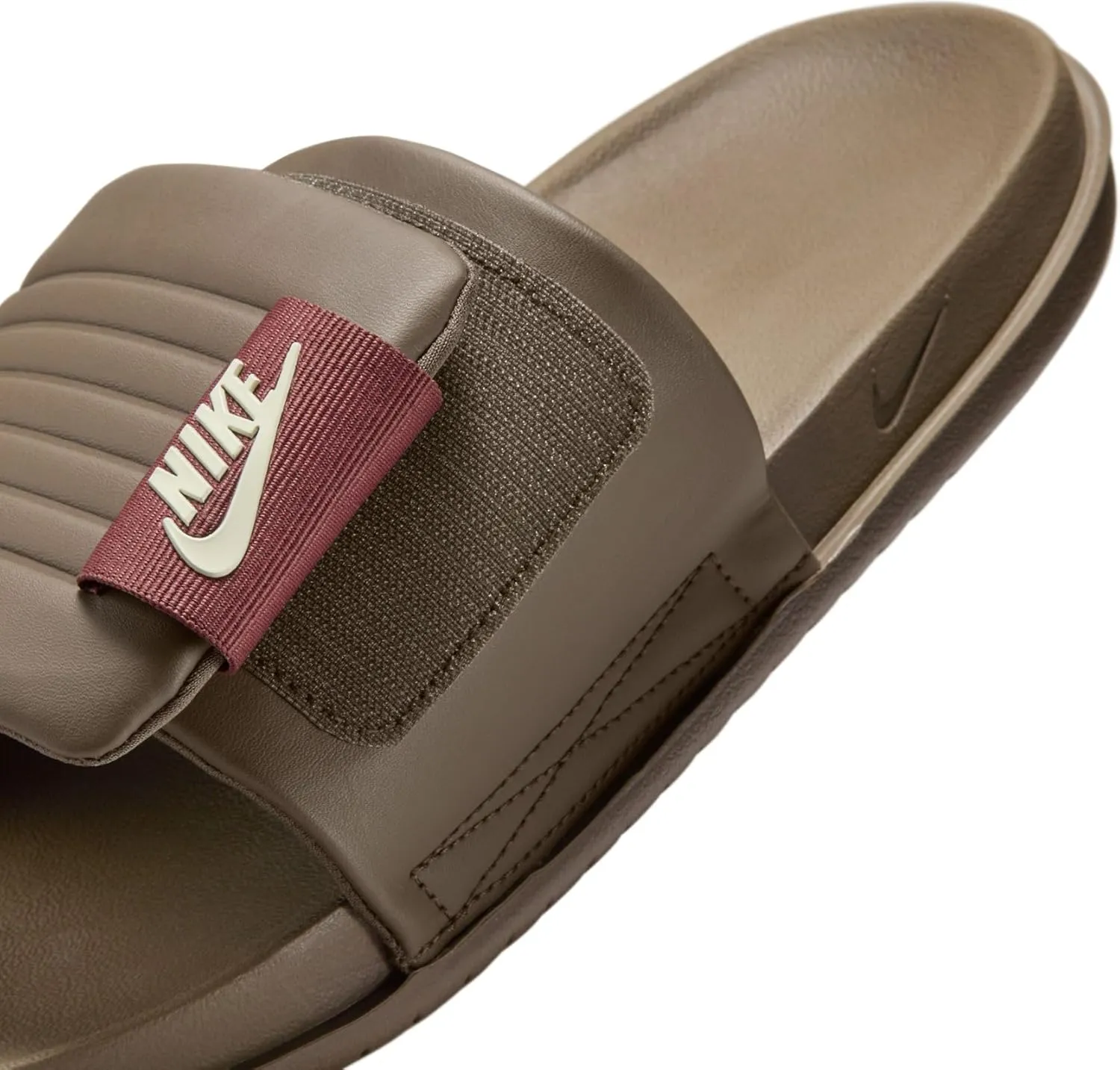 Nike Men Low-Top Sneakers