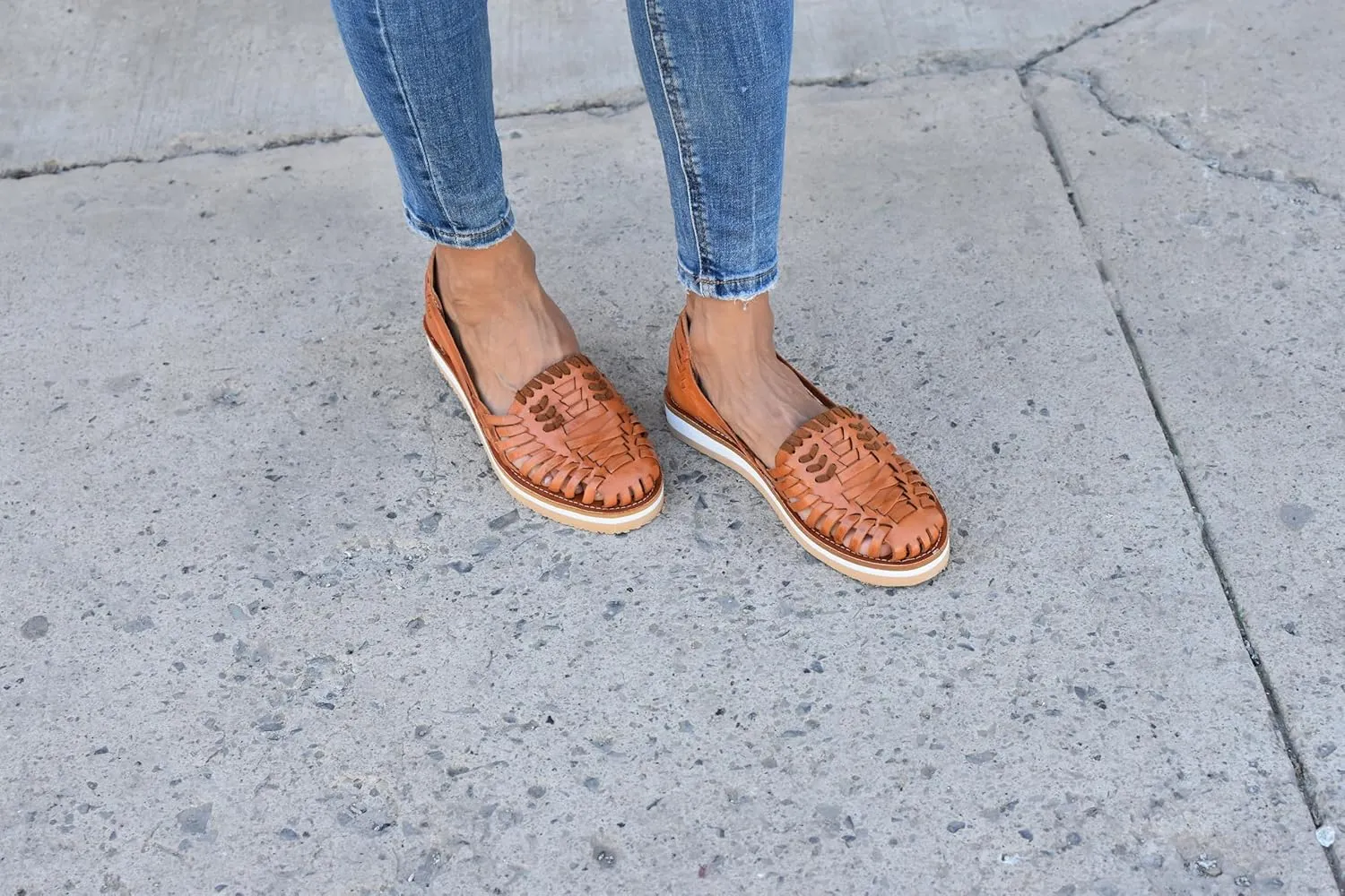 Sandals women Huarache Sandal Colorful Leather Mexican Style Color Shedron 1030