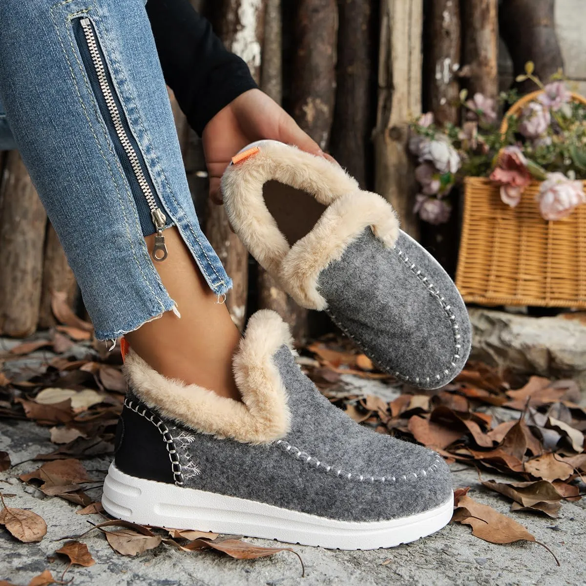 Women's Flat Fluffy Ankle Boots Slip-on Soft Plush Sneakers Fur Lined Warm Cozy Round Toe Thick Sole Casual Cotton Shoe