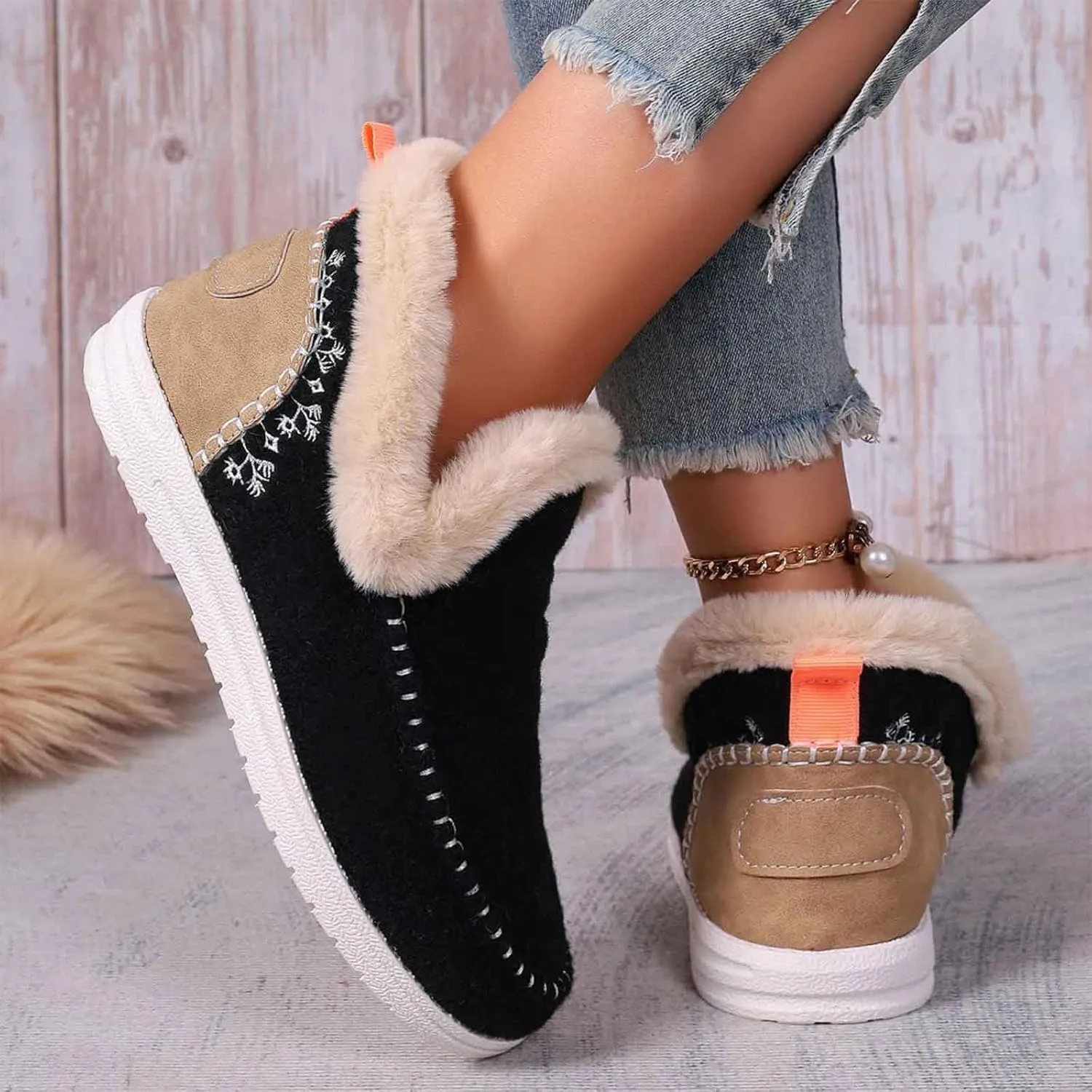 Women's Winter Plush Lined Flat Shoes, Cozy Furry Slip-On Sneakers Warm Plush Lined, Casual Warm Snow Boots for Women (Black,37)